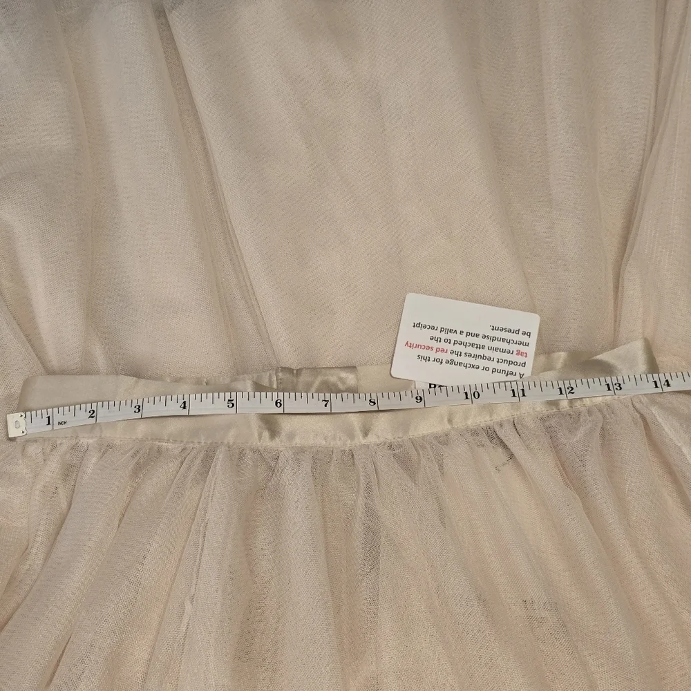 Reformation Prisca Elegant Cream Tulle Skirt Size M - Picture 16 of 17